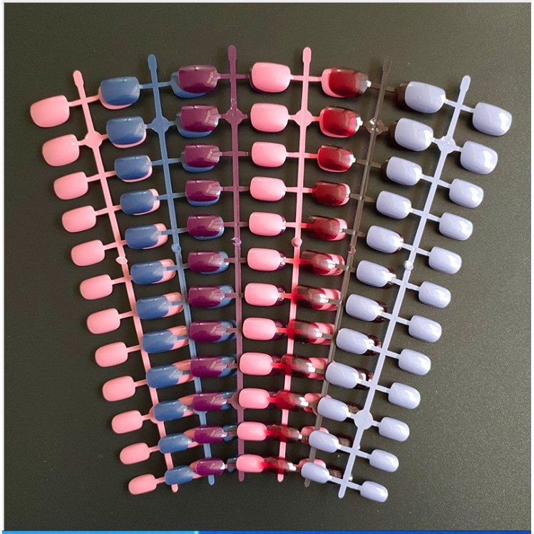 24Pcs False Nail Art tips Oval Square Pendek