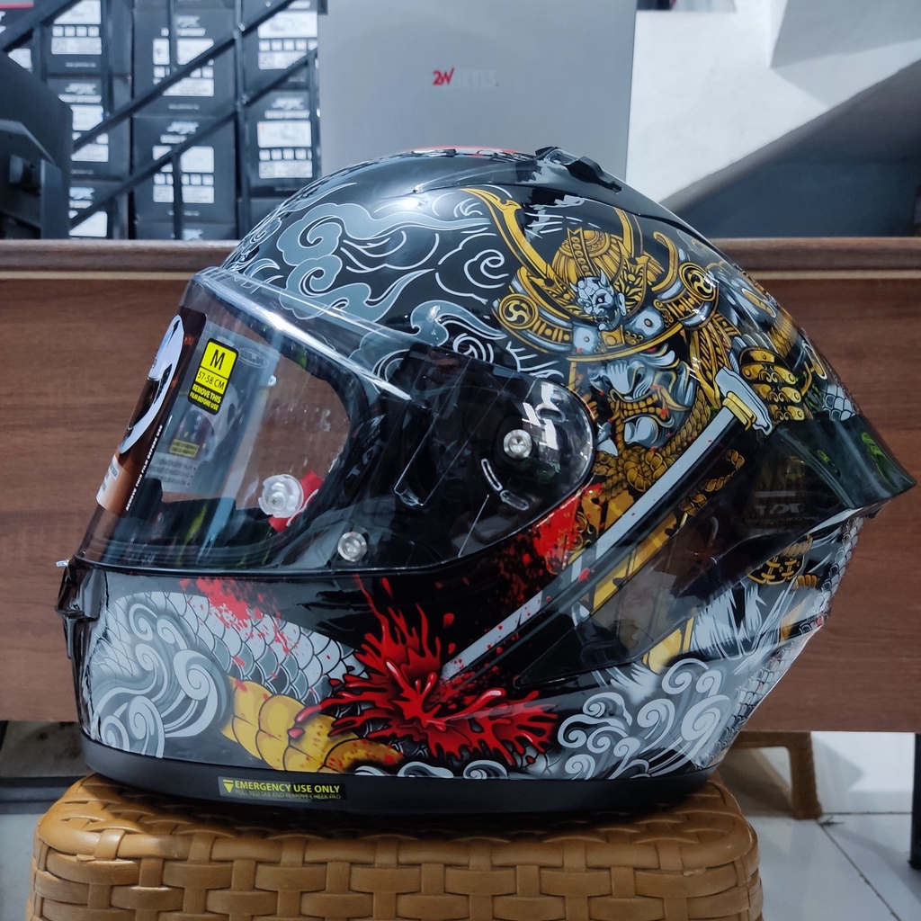 HELM NJS ZX1R HANZO BLACK GLOSSY FULL FACE NJS ZX1-R