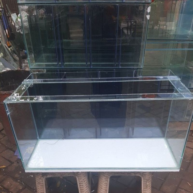 Aquarium 80x40x40 Filter BelakangUntuk Aquarium Air Tawar & Air Laut