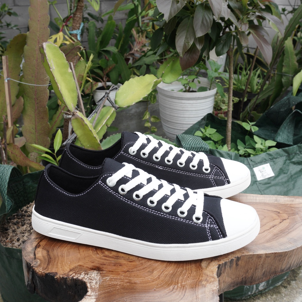 Sepatu Sekolah Pria Wanita Converse Tinggi Dan Pendek size 36-43 untuk PRIA dan WANITA // Sepatu SNAKERS Sekolah Anak