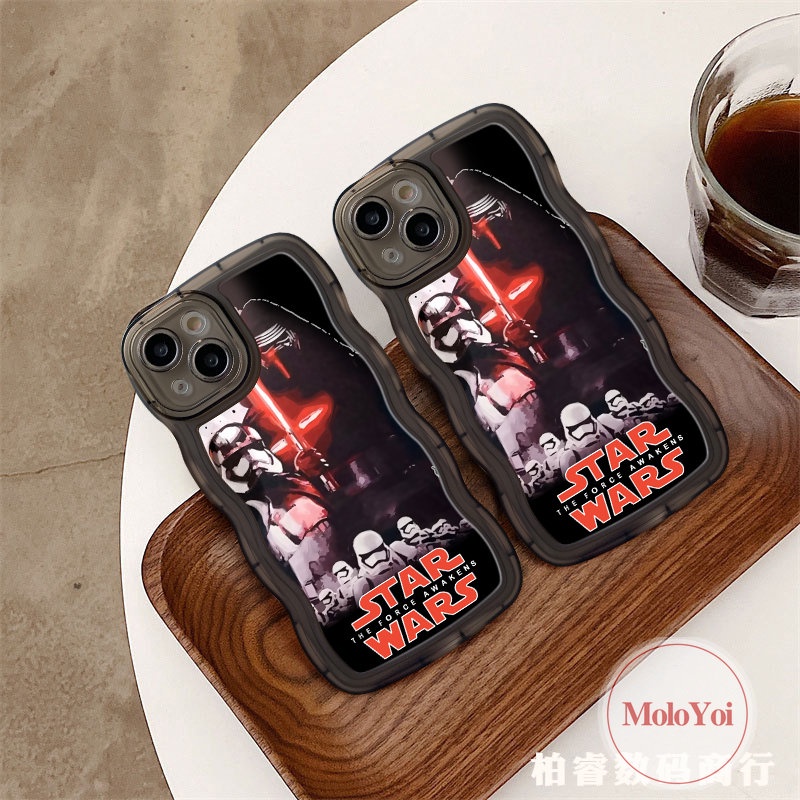 IPHONE Ins Fashion Trendi Merek Star Wars Case Kompatibel Untuk Iphone11 Pro Max XR 12 13 14 Pro Max 6 6S 7 8 Plus X XS Max SE 2020 Wavy Edge Soft TPU Back Cover