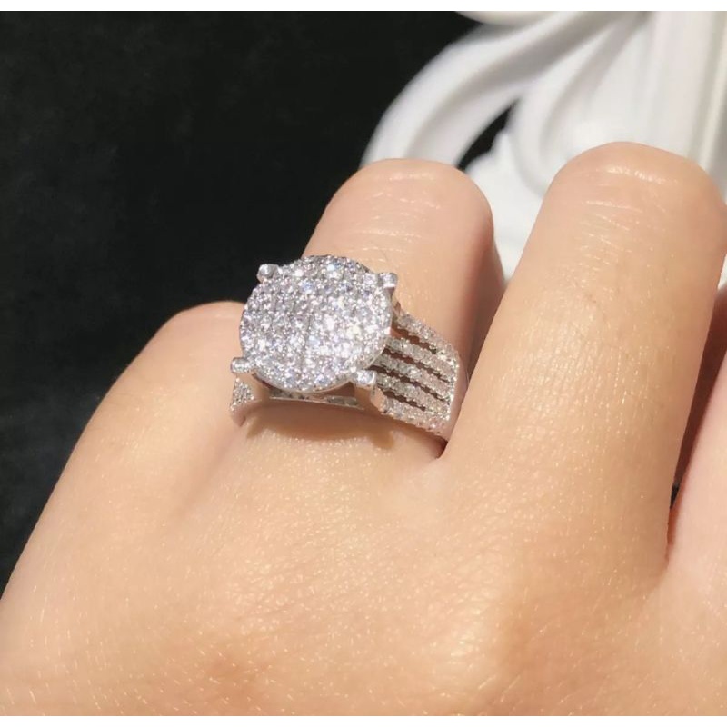 Cincin setara titanium lapis emas dan like diamond,bisa dipakai harian,anti alergi