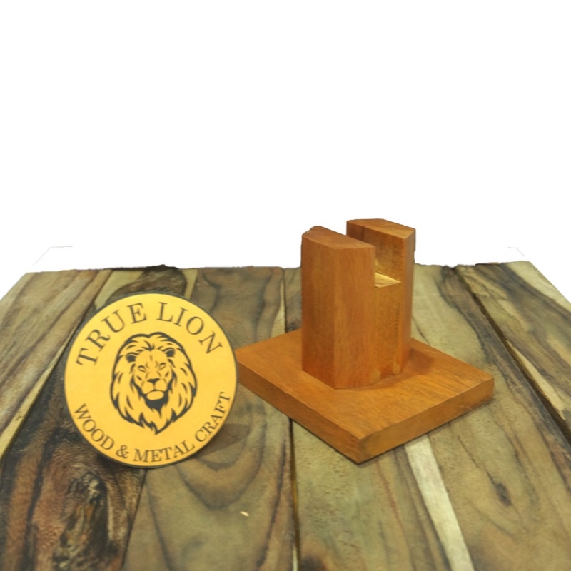 DISPLAY PAJANGAN KACAMATA DUDUKAN KACAMATA KAYU RAK KACAMATA