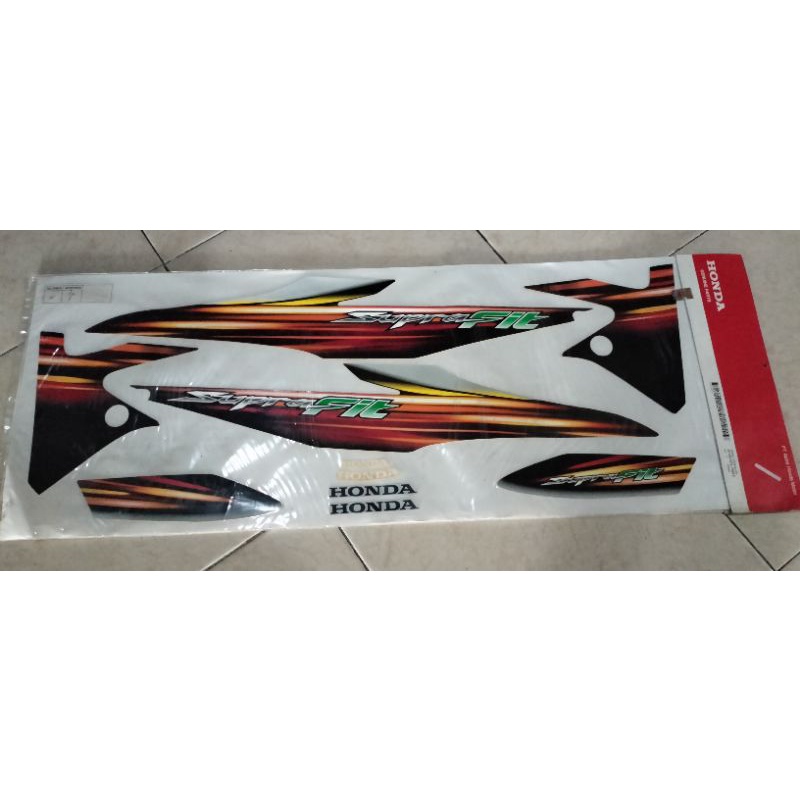 STIKER STRIPING SUPRA FIT NEW ORIGINAL AHM