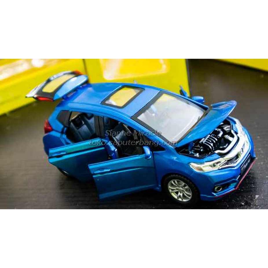 Mainan Mobil Diecast Mainan Miniatur HONDA Fit / Honda Jazz - Warna BIRU