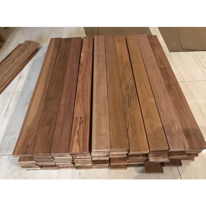 Kayu ulin sulawesi polos T 3 cm