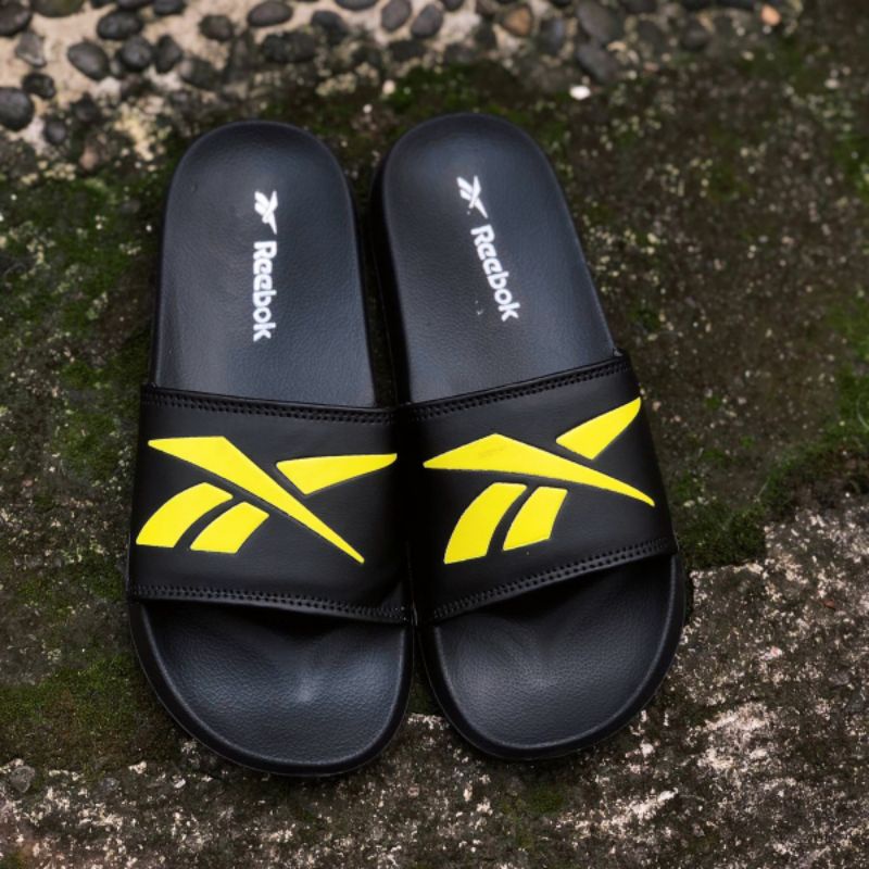 Sandal Reebox Classic Sendal Selop Pria Wanita Sandal Pria Slides