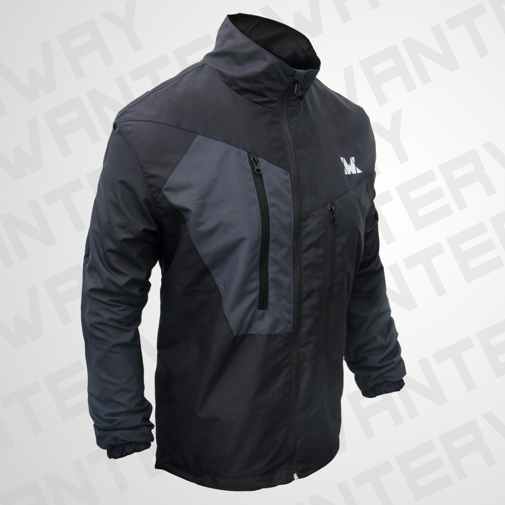 Jacket pria motor bahan parasut Anti air
