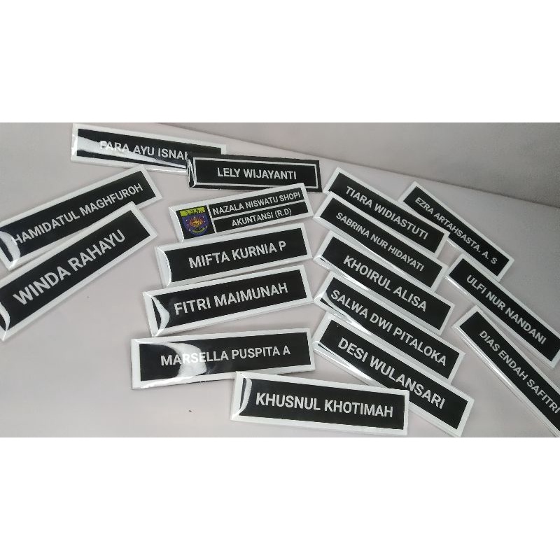 

NAMETAG AKRILIK | LANYARD NAMA | BROS NAMA | PENITI NAMA | NAMETAG SEKOLAH
