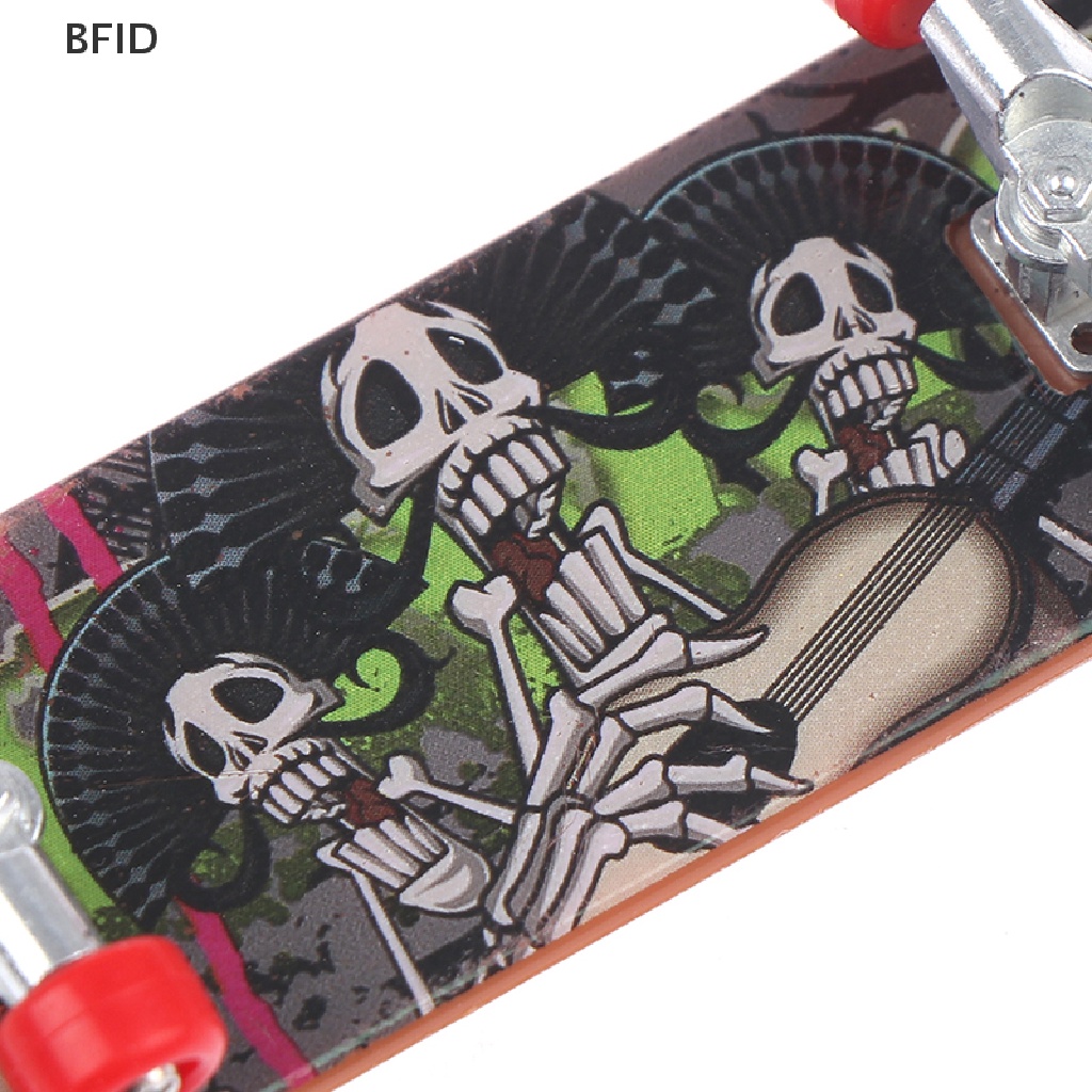 [BFID] Fingerboard Mini Finger Skateboard Mainan Skateboard Skuter Skate Jari Plastik [ID]