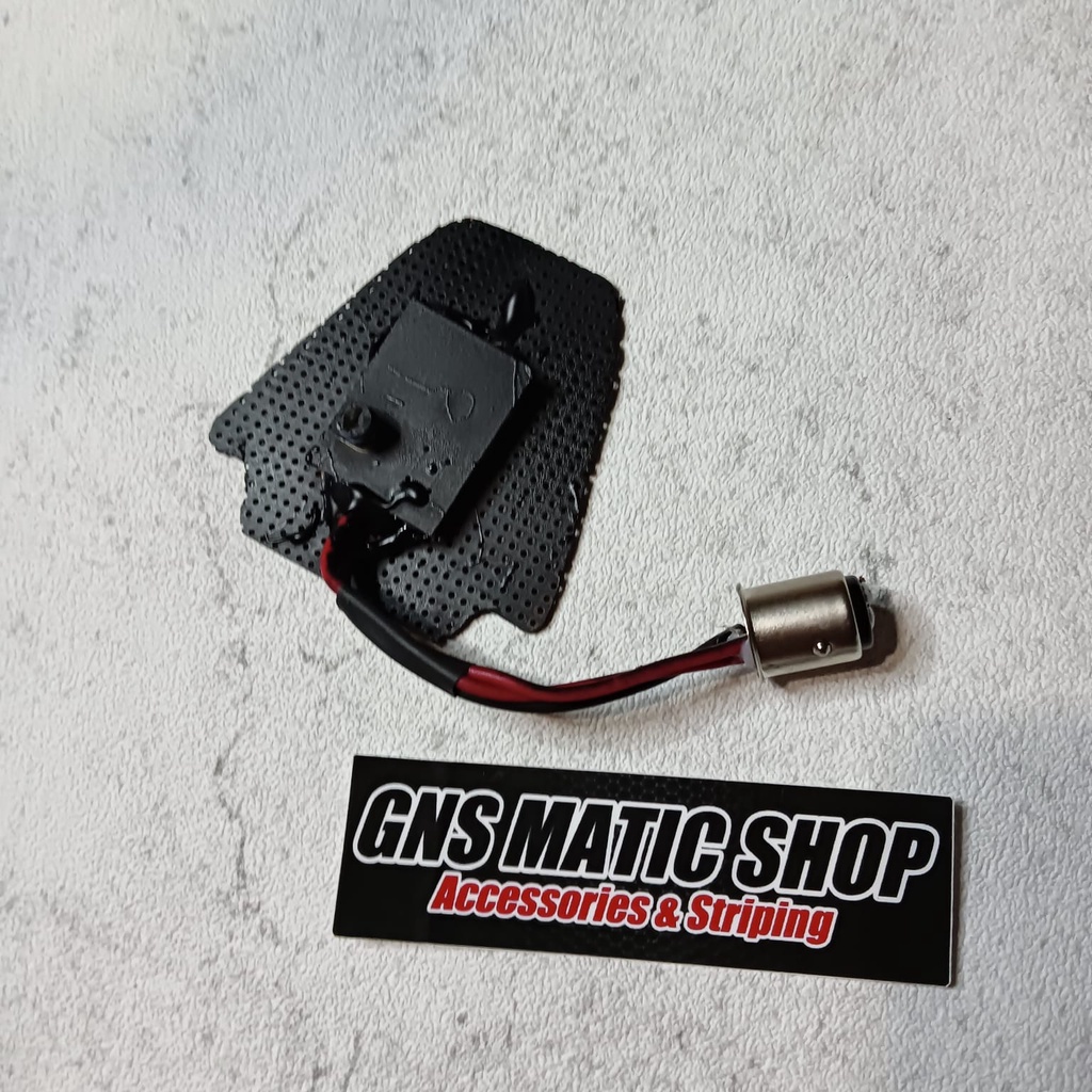 RK LAMPU BELAKANG LAMPU REM RUNNING SEMUA MOTOR / BEAT KARBU / MIO KARBU VARIO LED NEW / VARIO LED