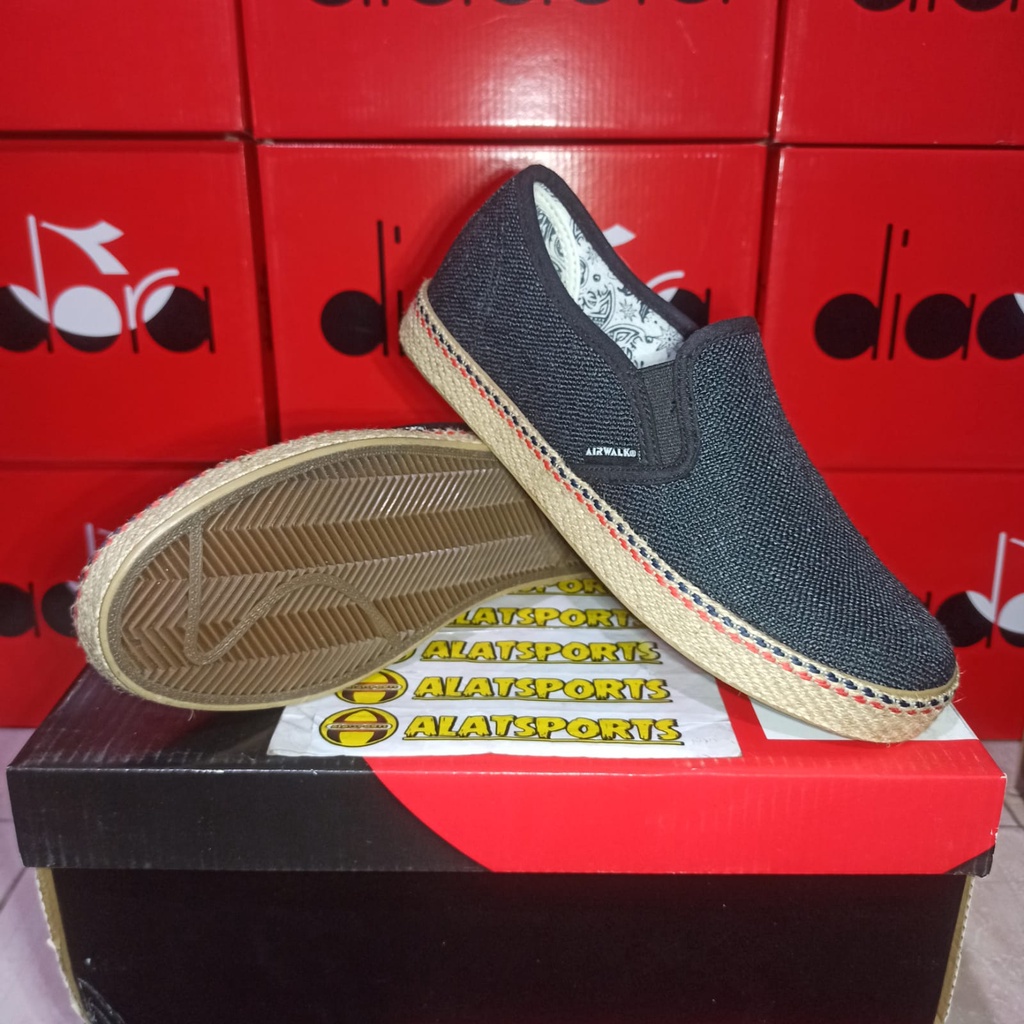 Airwalk Siya Sepatu Sneaker Slip On Wanita ORIGINAL