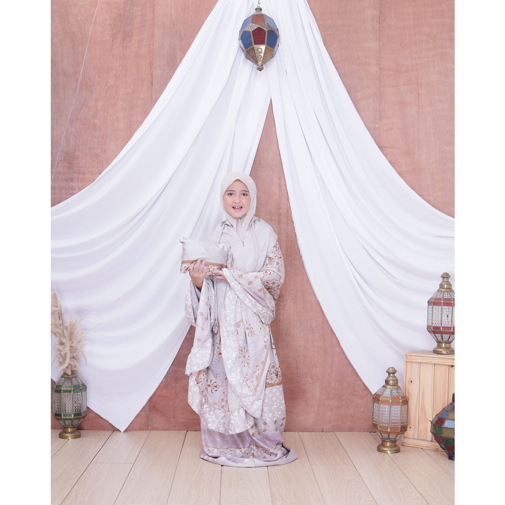 Mukena Anak sultan diory satin silk