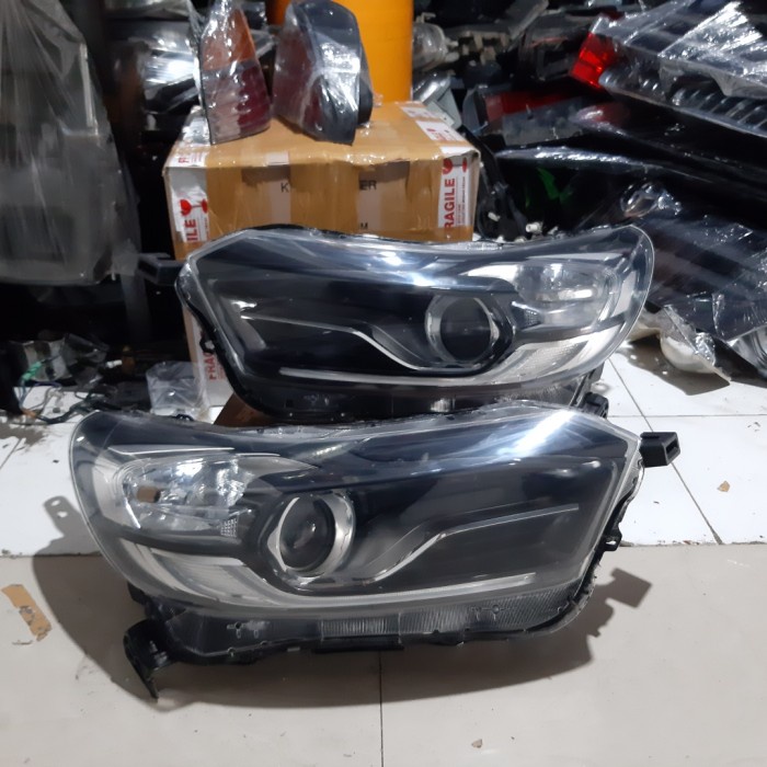 {BEKAS} headlamp honda mobilio brio rs Limited