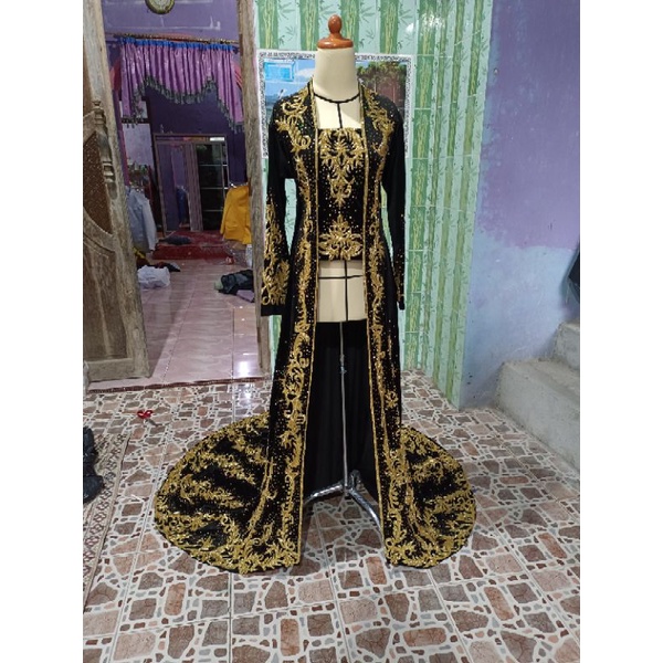 kebaya bludru kutubaru ekor payet jepang/kebaya bludru pengantin payet jepang