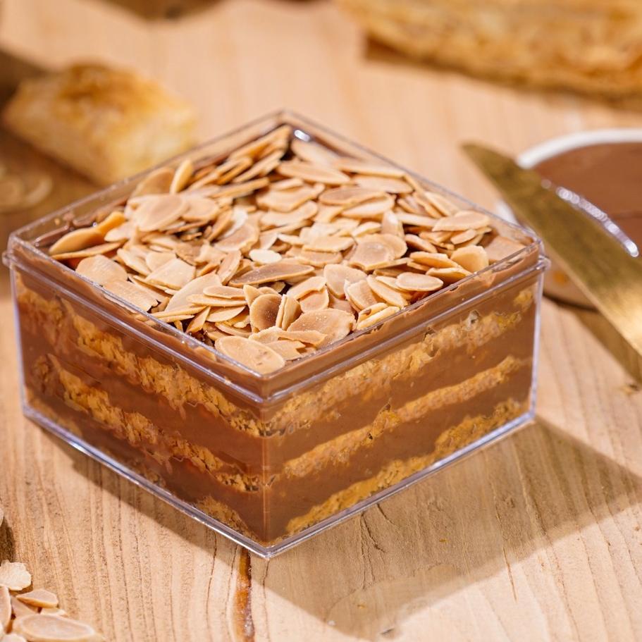 

FAZ386 Nutella Layer Dessert box ||