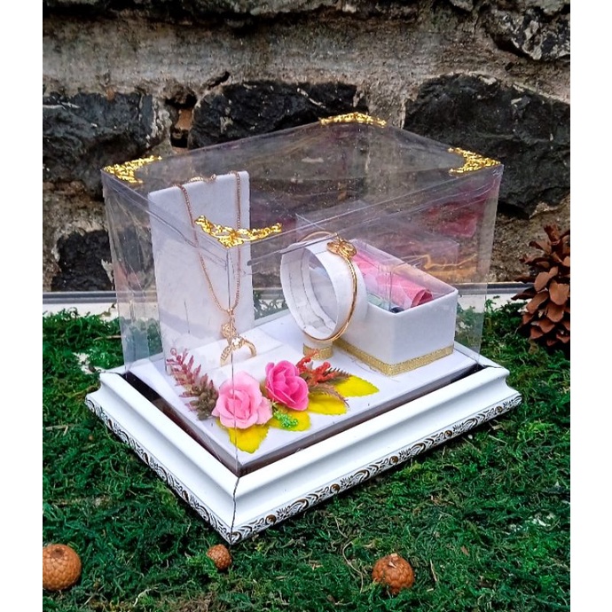 TEMPAT PERHIASAN PERNIKAHAN LENGKAP PRODUKSI JUNIOR MAHAR
