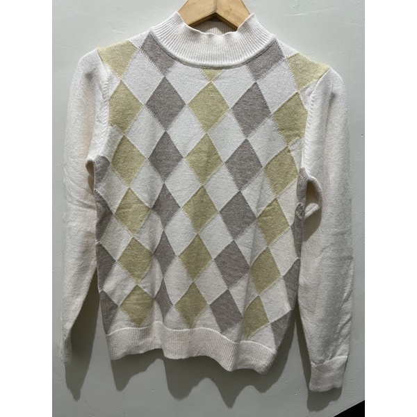 sweater rajut ketupat