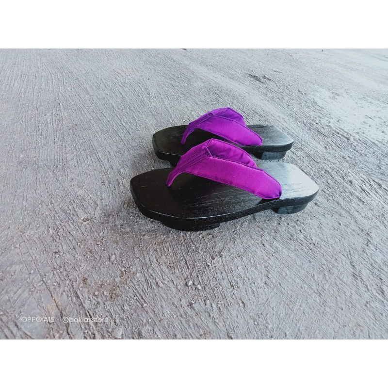 bakiak jepang/sandal kayu