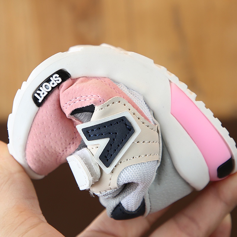 LittleAaron V SPORT Sepatu Anak Laki Laki Perempuan Sneakers Sekolah 1-6 Tahun Import