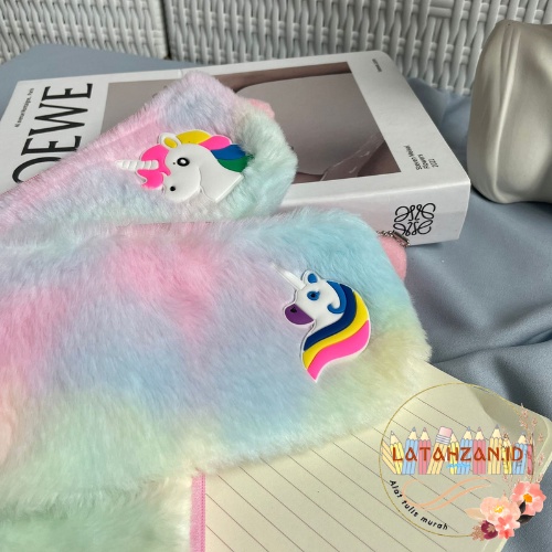

Ready Tempat Pensil Bulu Imut Gambar Unicorn Rainbow Dompet Pensil Unicorn Lucu Bisa COD