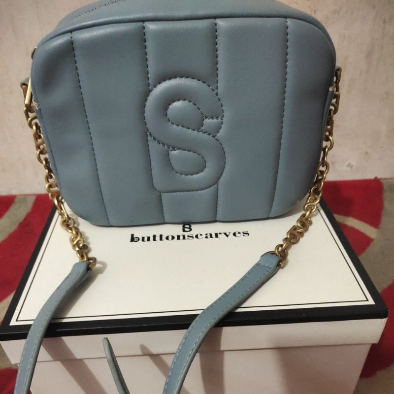 Preloved Nena bag Buttonscarves