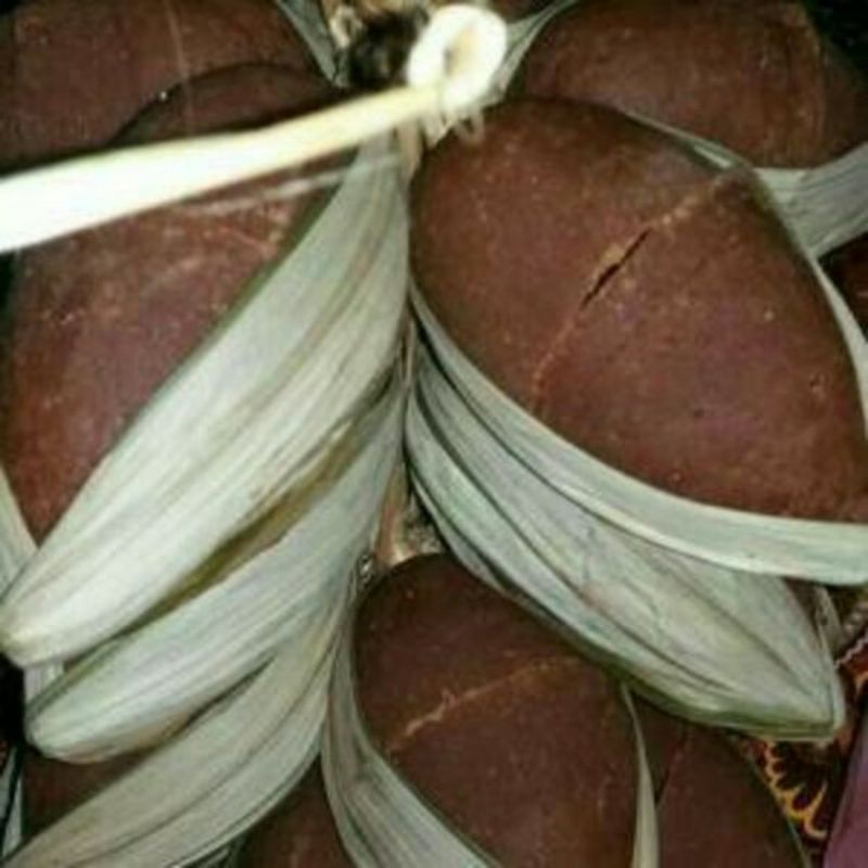 

GULA MERAH GULA AREN TRADITIONAL
