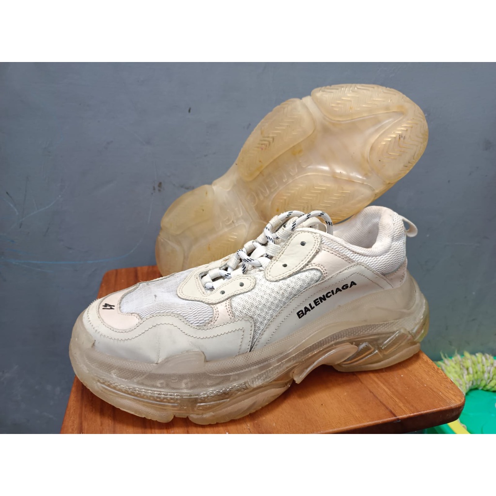 Sepatu Balenciaga Second