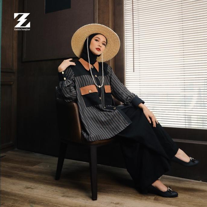 ZASKIA SUNGKAR ISSEY BLOUSE