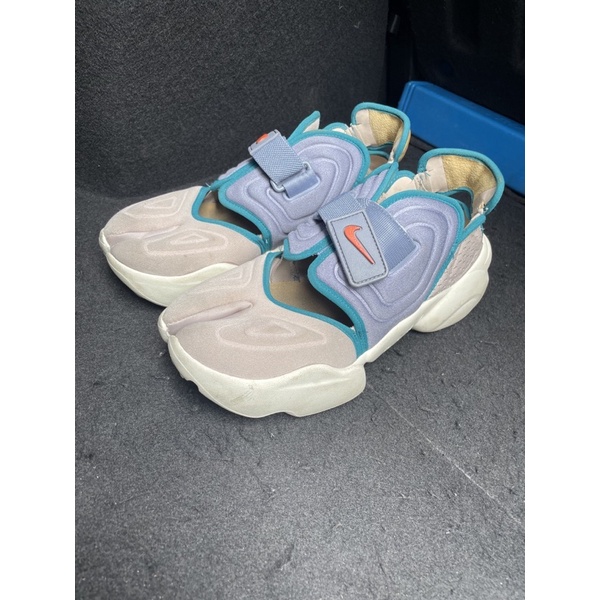 nike aqua rift preloved