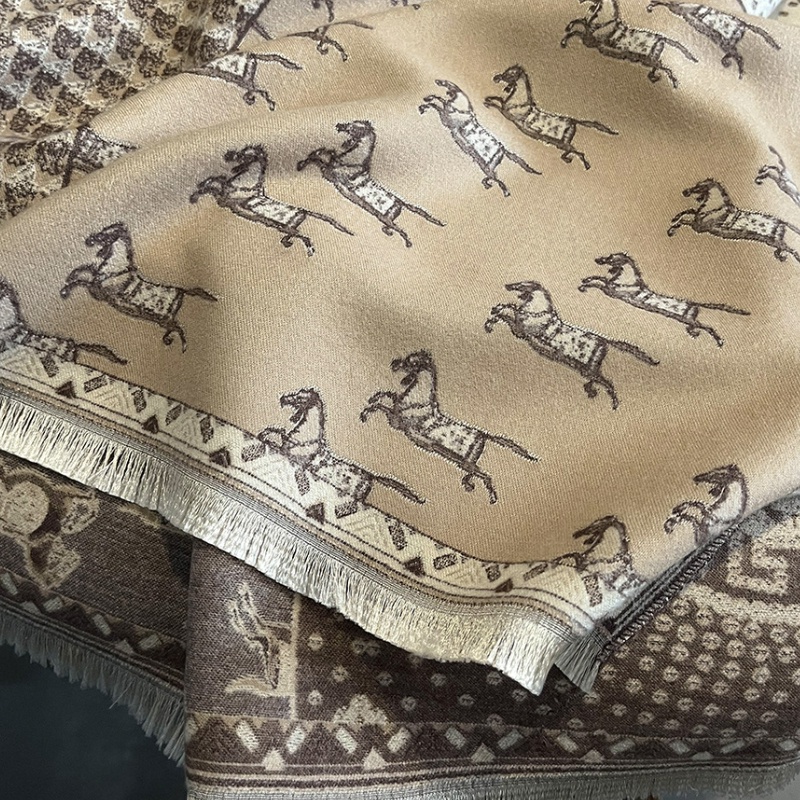 Syal &quot;Yori&quot; 65 x 190 Motif Anggun, Motif kuda yang mewah Bahan High Grade Cashmere Immitation
