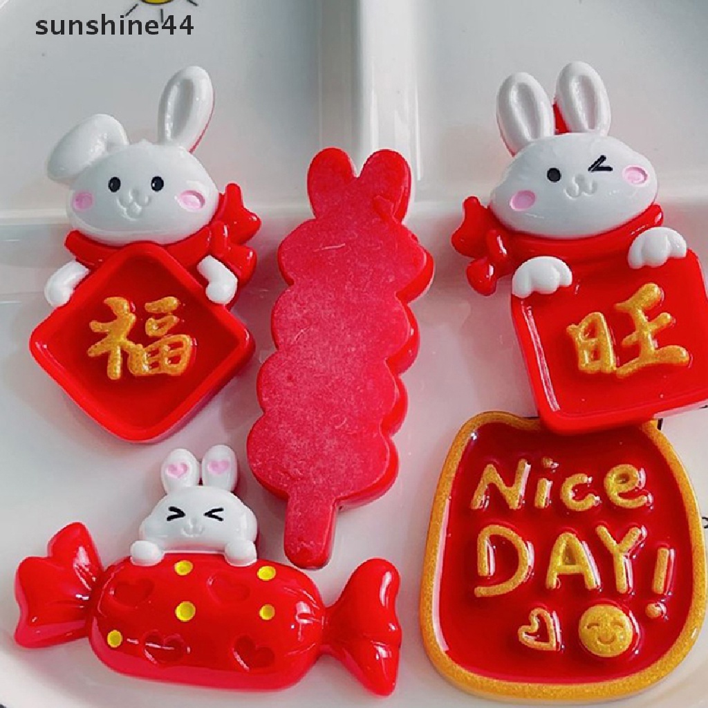 Sunshine Kartun Kelinci Memakai Tahun Baru Cina Merah Pakaian Pesona Hewan Lucu Liontin Flatback Resin DIY Anting-Anting Membuat Perhiasan Craft.