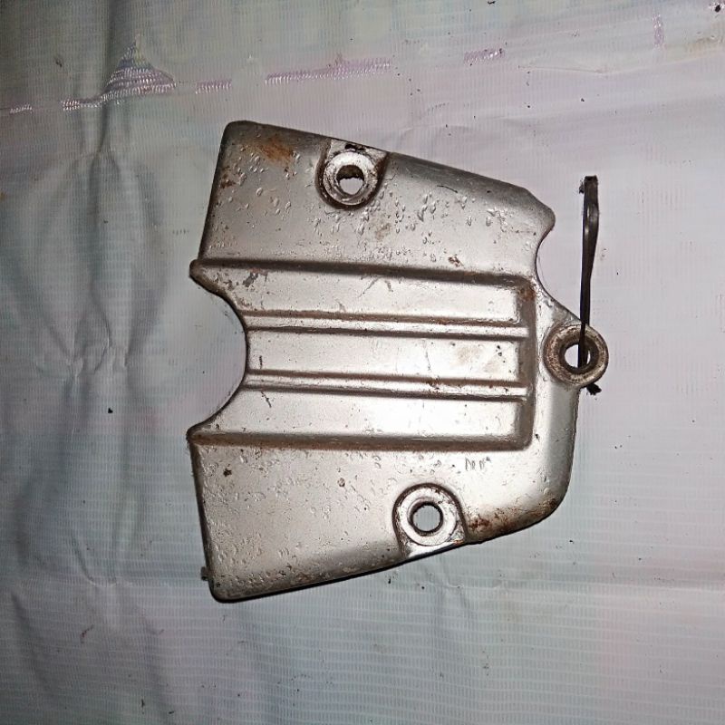 tutup ger gir depan yamaha alfa