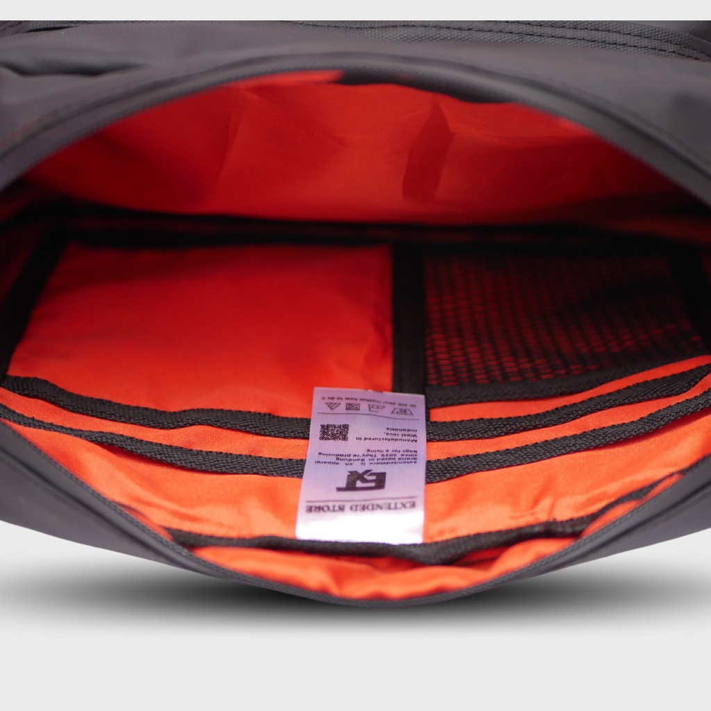 Tas Selempang Pria Wanita Waterproof Slingbag Pria Wanita Waterproof Extended Barkha