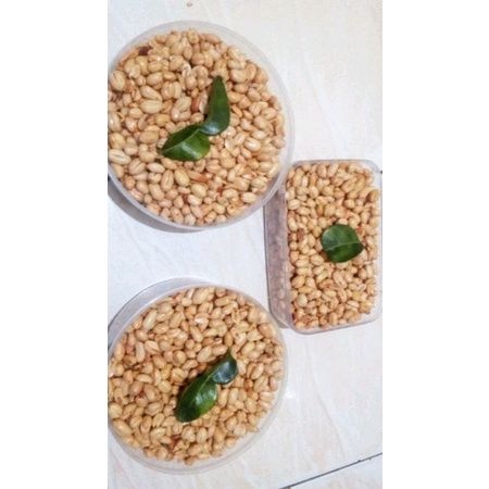 

Kacang bawang kacang asin kacang gurih kacang garing