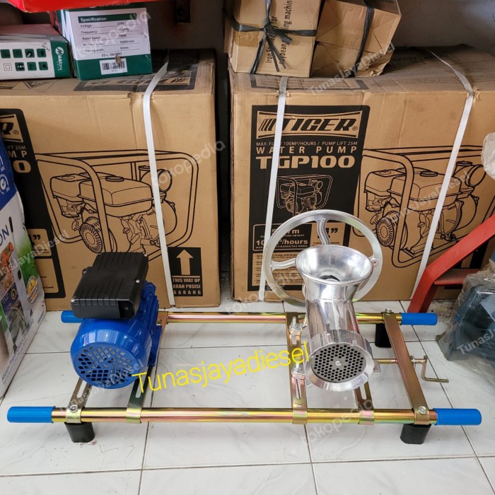 Gilingan Mesin Giling Daging No.32 + Dinamo 0.5Hp 375Watt