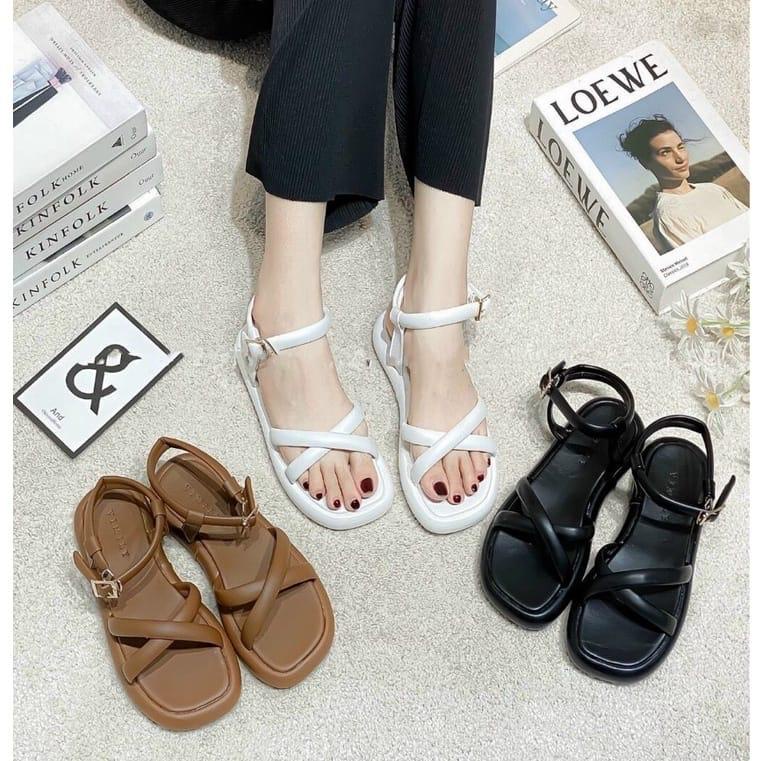 AA 04 SANDAL WANITA IVANNA