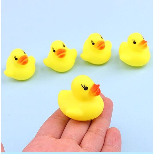 Mainan Anak Bayi Bebek Karet Kecil Mandi 6Pcs