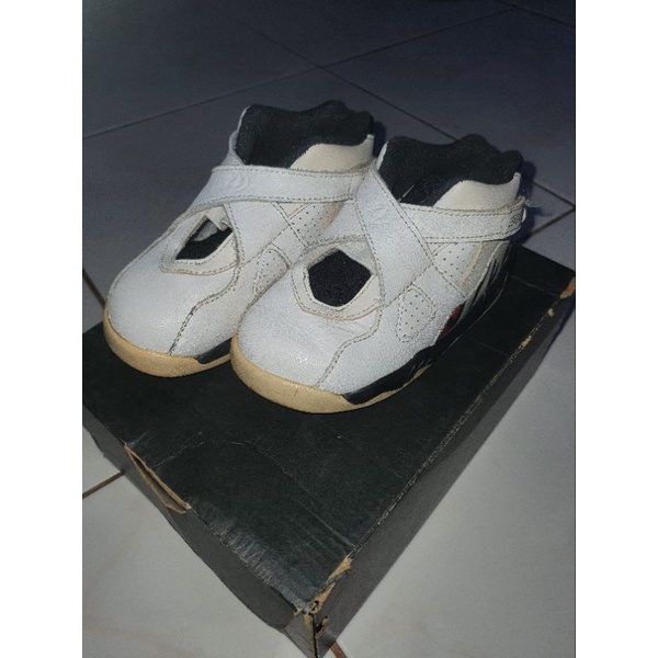 Jordan 8 Retro BT baby preloved