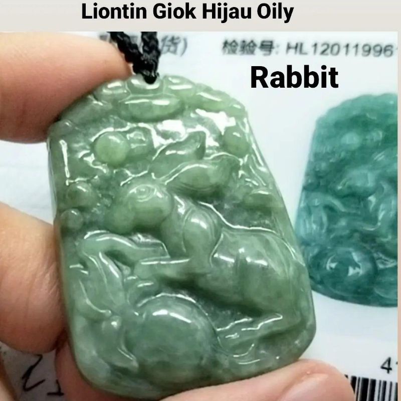Liontin Giok Kelinci 100% Giok Jadeite Grade A Bersertifikat 6169