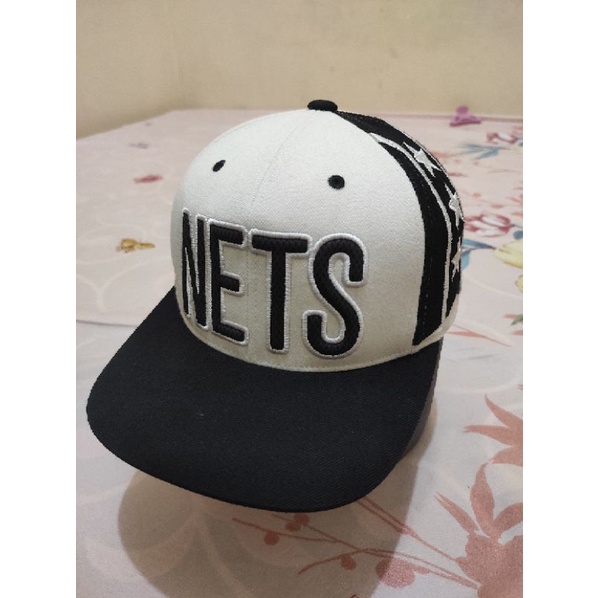 Topi Mitchell And Ness X NBA Broklyn Second Original Big Logo and SKRIP