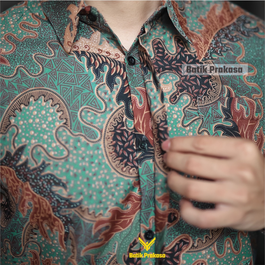 Kemeja Batik Prakasa Motif Mahogra Prapti Slimfit Lengan Panjang Batik Solo