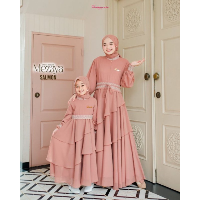 COUPLE MOM AND KIDS COUPLE MEZAYA by Zabannia