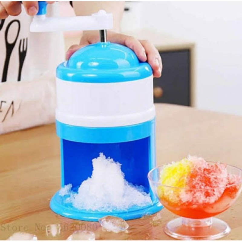 Alat Serut Es Batu Mini Portable Snow Cone Ice Cream Crusher Manual