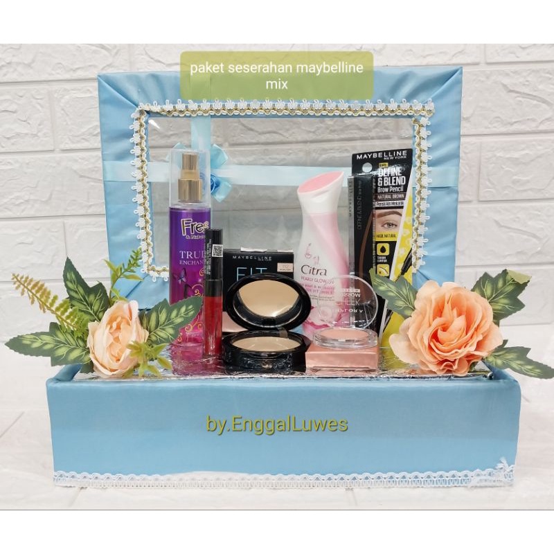 (BISA COD)PAKET SESERAHAN/PAKET HANTARAN/PAKET PARCEL HANTARAN MAKE-UP MAYBELLINE MIX (FREE BOX)