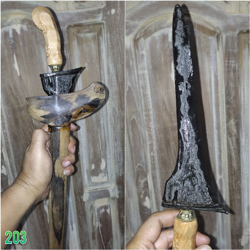 Keris Patrem Sepuh Tilam Upih 203