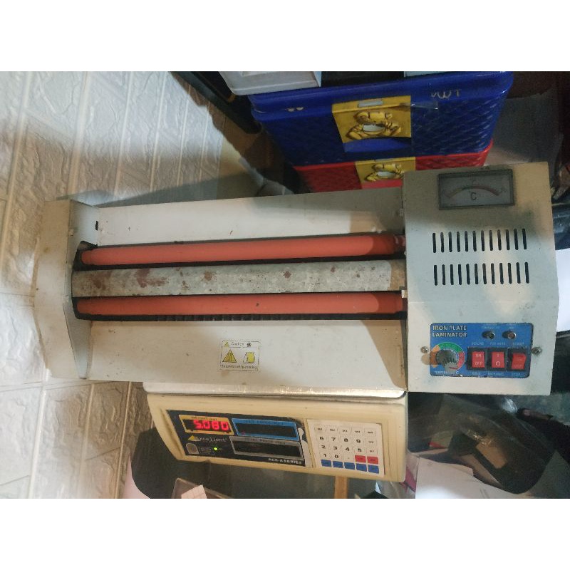 

mesin laminating