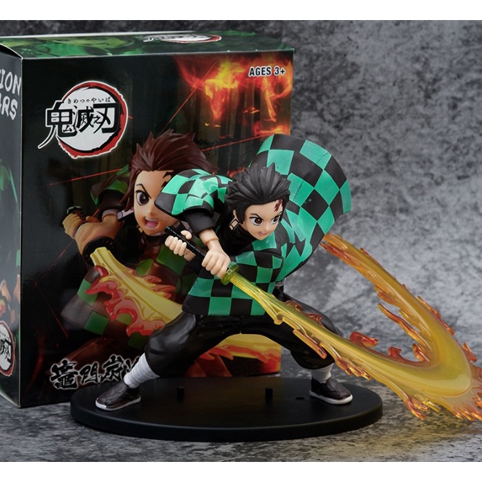 Fighting Tanjiro Action Figure Demon Slayer Tinggi 15.5CM