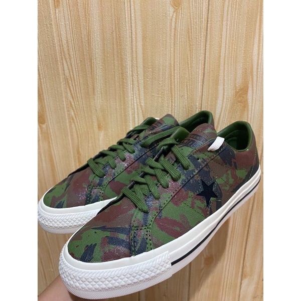 Converse One Star