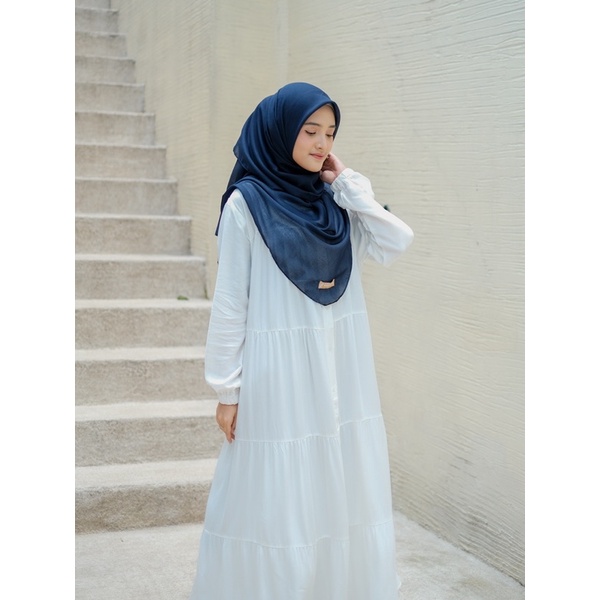 Malaysian Voal Curve Parisfine Original by Syamaita